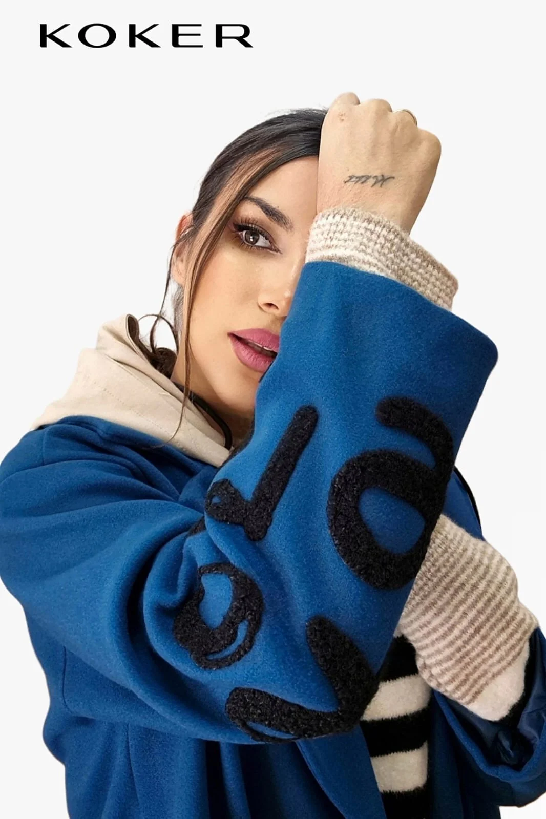 Abrigo Koker Capucha Turquesa