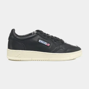 Tenis Medalist Low en Cuero Negro