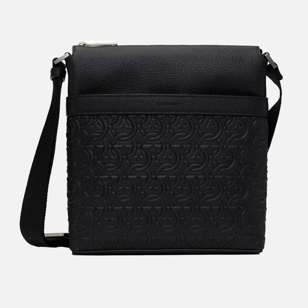Bolso Messenger Negro en Cuero Premium Gancini