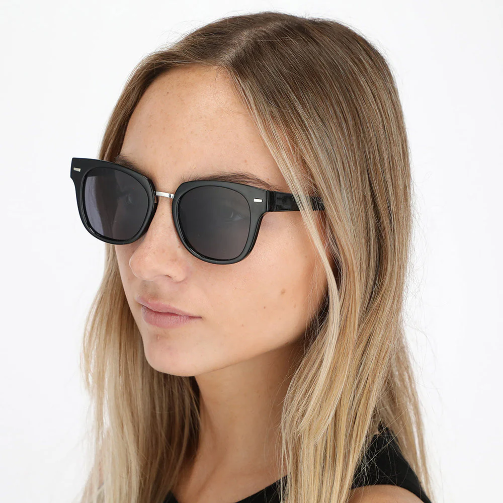 Anteojos Sol Julia Negro Humana - Imagen 3