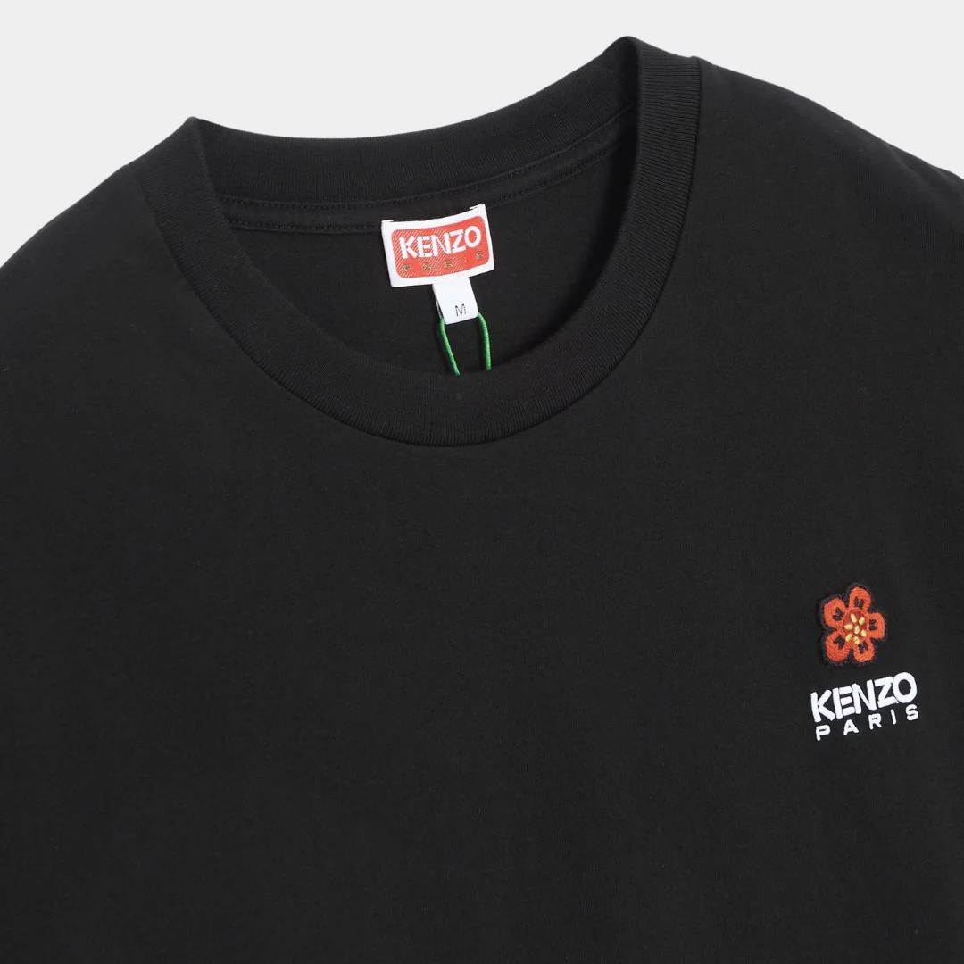 Camiseta T-shirt Negra K - Imagen 5