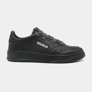 Tenis Medalist Low en Cuero Negro