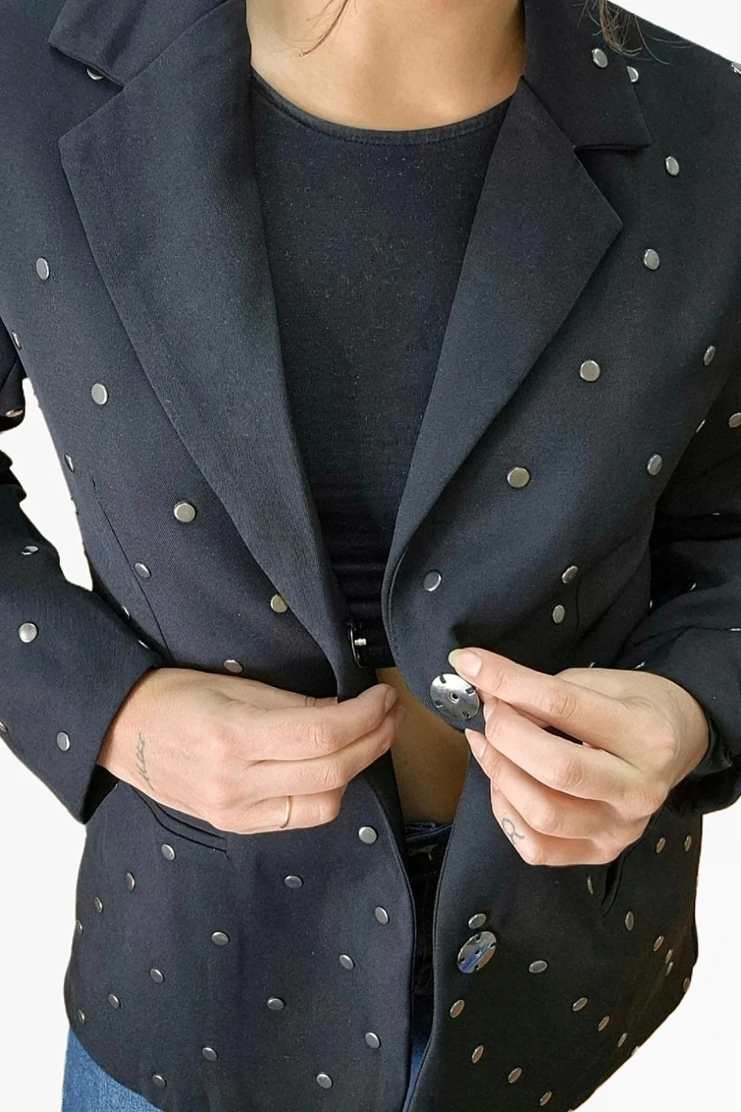 Blazer Solapas Tachuelas Negra - Imagen 3