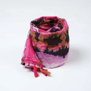 Pañuelo Estampado Art Rosado Humana