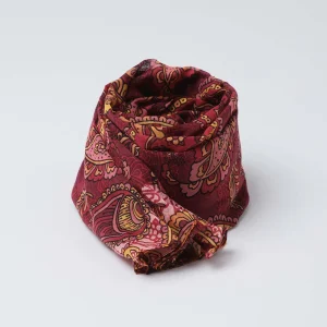 Pañuelo Estampado Pailsey Rojo i-D