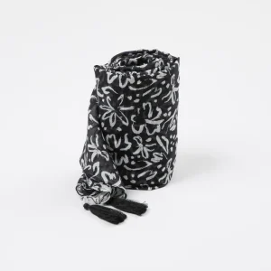 Pañuelo Estampado Adelfa Negro Humana