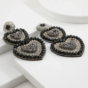 Aros Largo Corazón Negro Humana