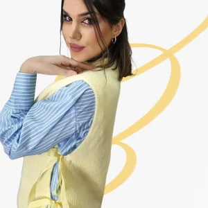 Camiseta Hombreras Lazo Lateral Amarilla