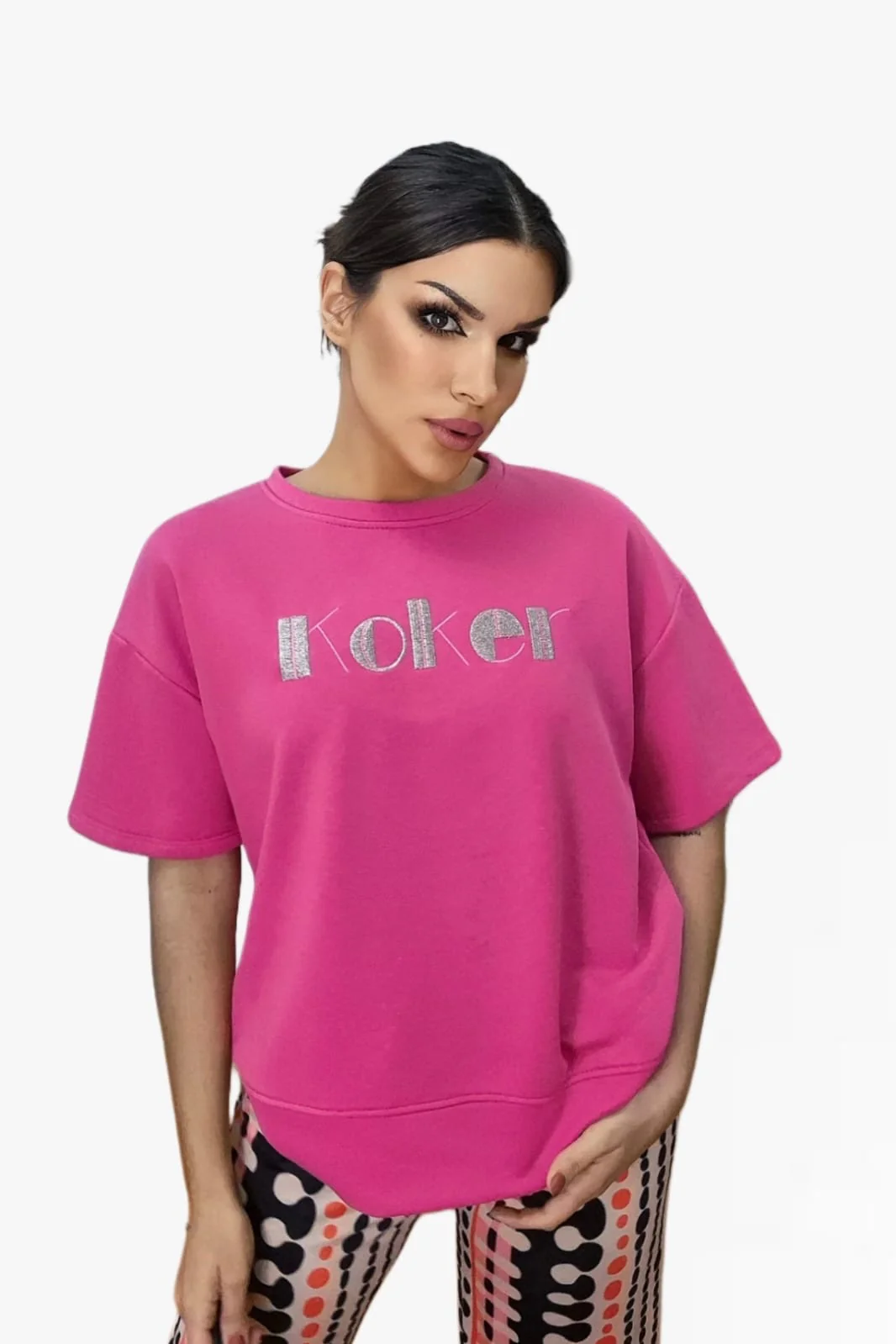 Camiseta Koker Bordado Fucsia - Imagen 4