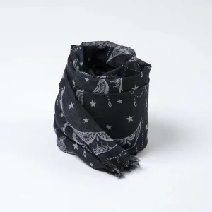 Pañuelo Estampado Astral Negro Humana