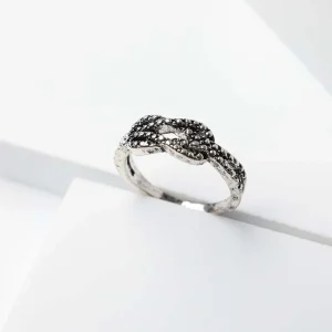 Anillo Delgado Plateado Rolling Humana