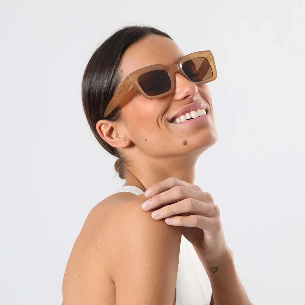 Anteojos Sol Komodo Café Humana - Imagen 3