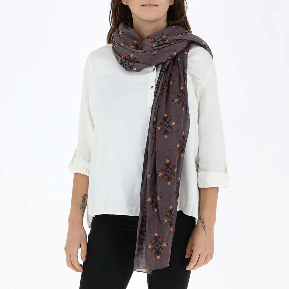 Pañuelo Estampado Etnic negro Humana - Imagen 3